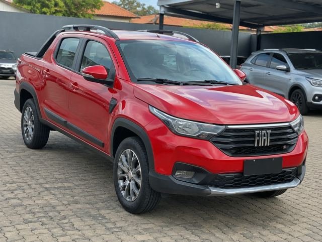 Fiat Strada Freedom 2022/2023